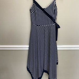 Banana Republic size 8 blue/white stripped handkerchief hem dress